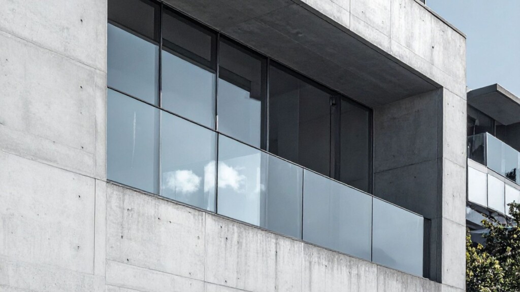 איך אפשר לסגור מרפסת - המדריך המלא לשדרוג החלל הביתי איך אפשר לסגור מרפסת - המדריך המלא לשדרוג החלל הביתי